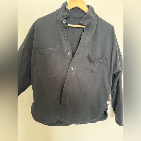 Vuori Mackenzie Jacket - Picture 2 of 6